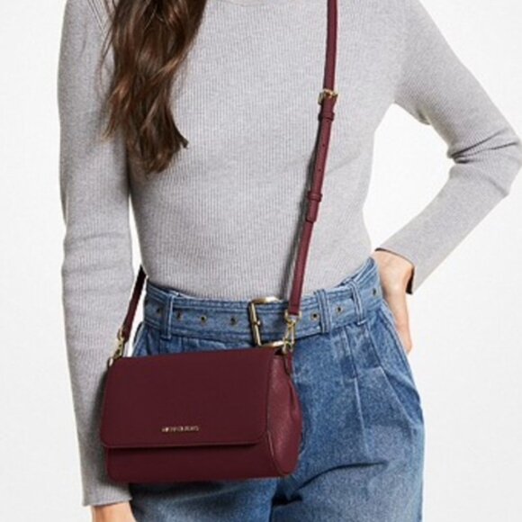 MICHAEL KORS MEDIUM SAFFIANO LEATHER CONVERTIBLE CROSSBODY BAG - Picture 2 of 3